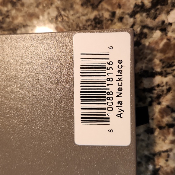 Necklace - Picture 2 of 6